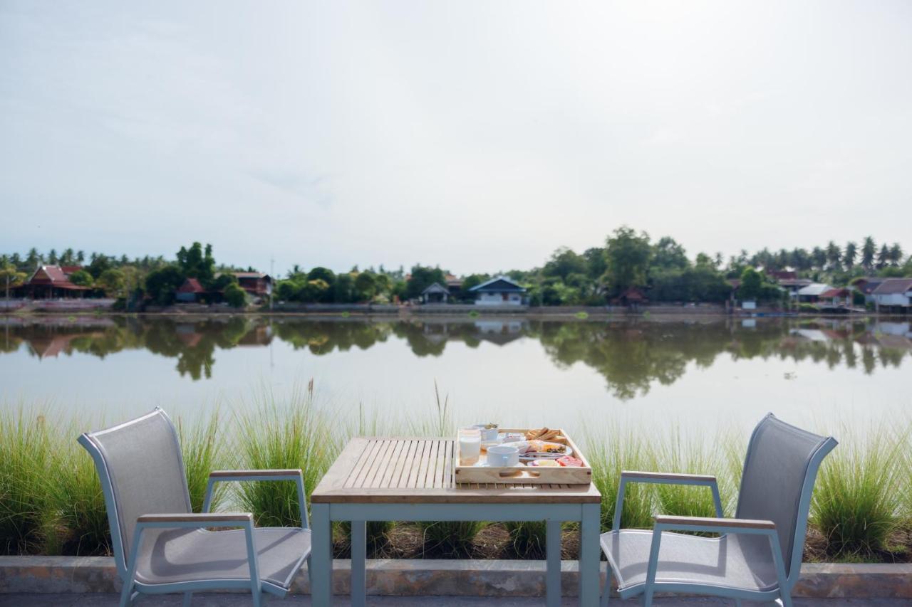 Na Tree Tara Riverside Resort Amphawa Damnoensaduak Esterno foto
