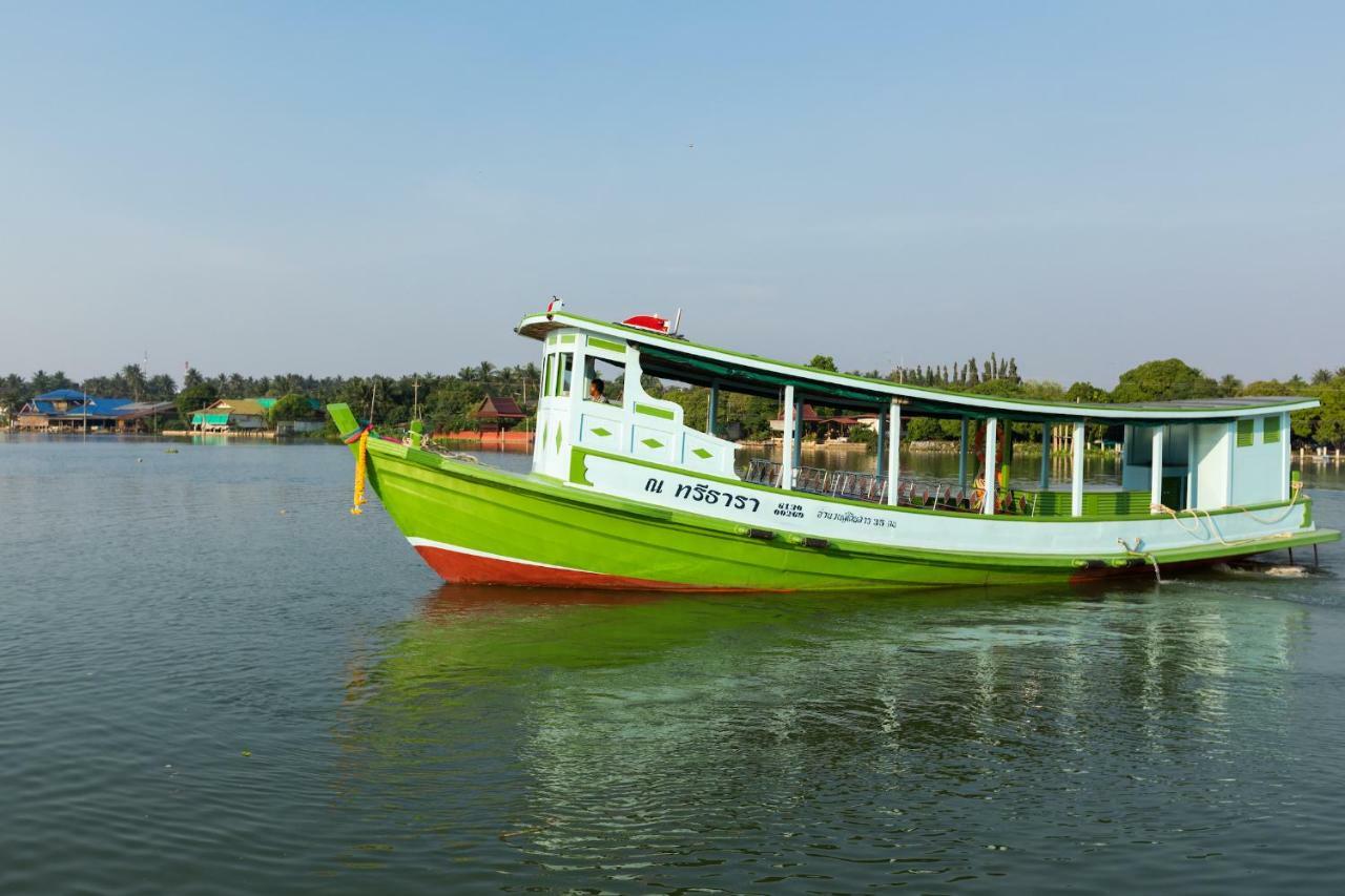 Na Tree Tara Riverside Resort Amphawa Damnoensaduak Esterno foto